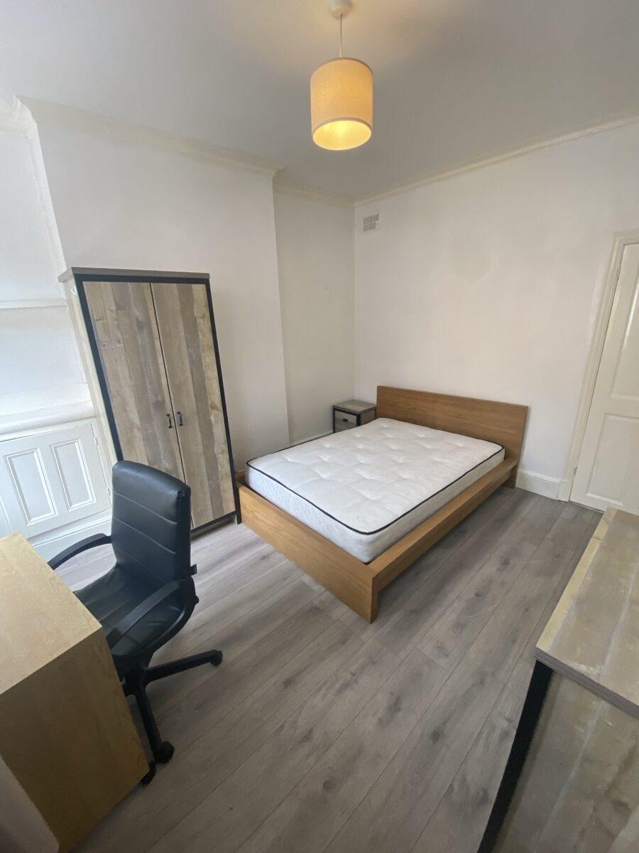 Room Bulwer Road in Leicester