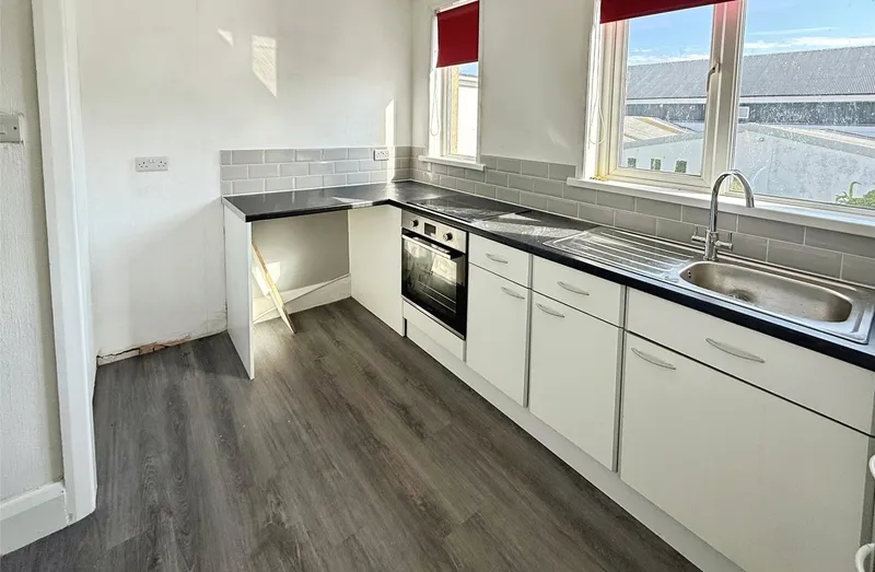 Flat Cotehele Drive in Paignton