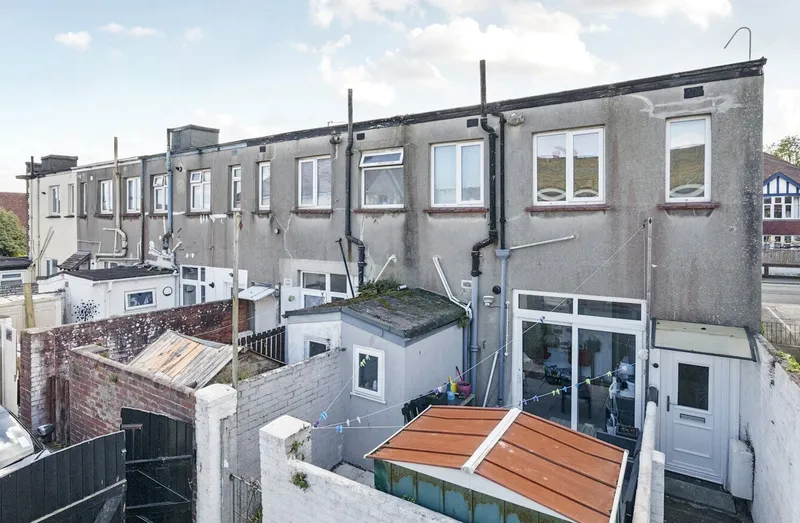 Flat Cotehele Drive in Paignton