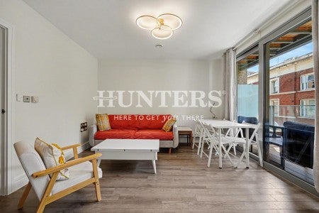 Flat Dalston Lane in Greater London