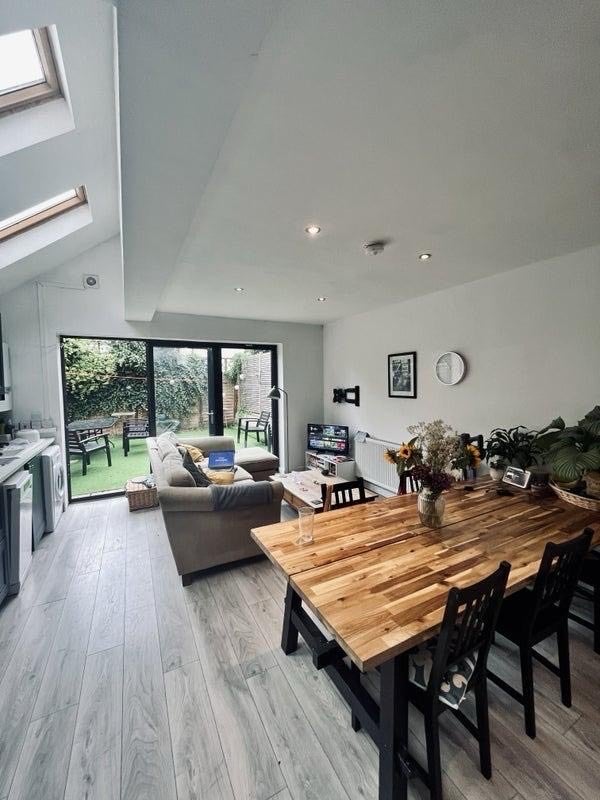 Room Maritime Street in Greater London