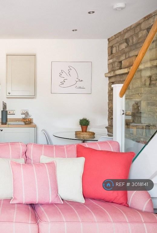 Flat Abson Road in Bristol