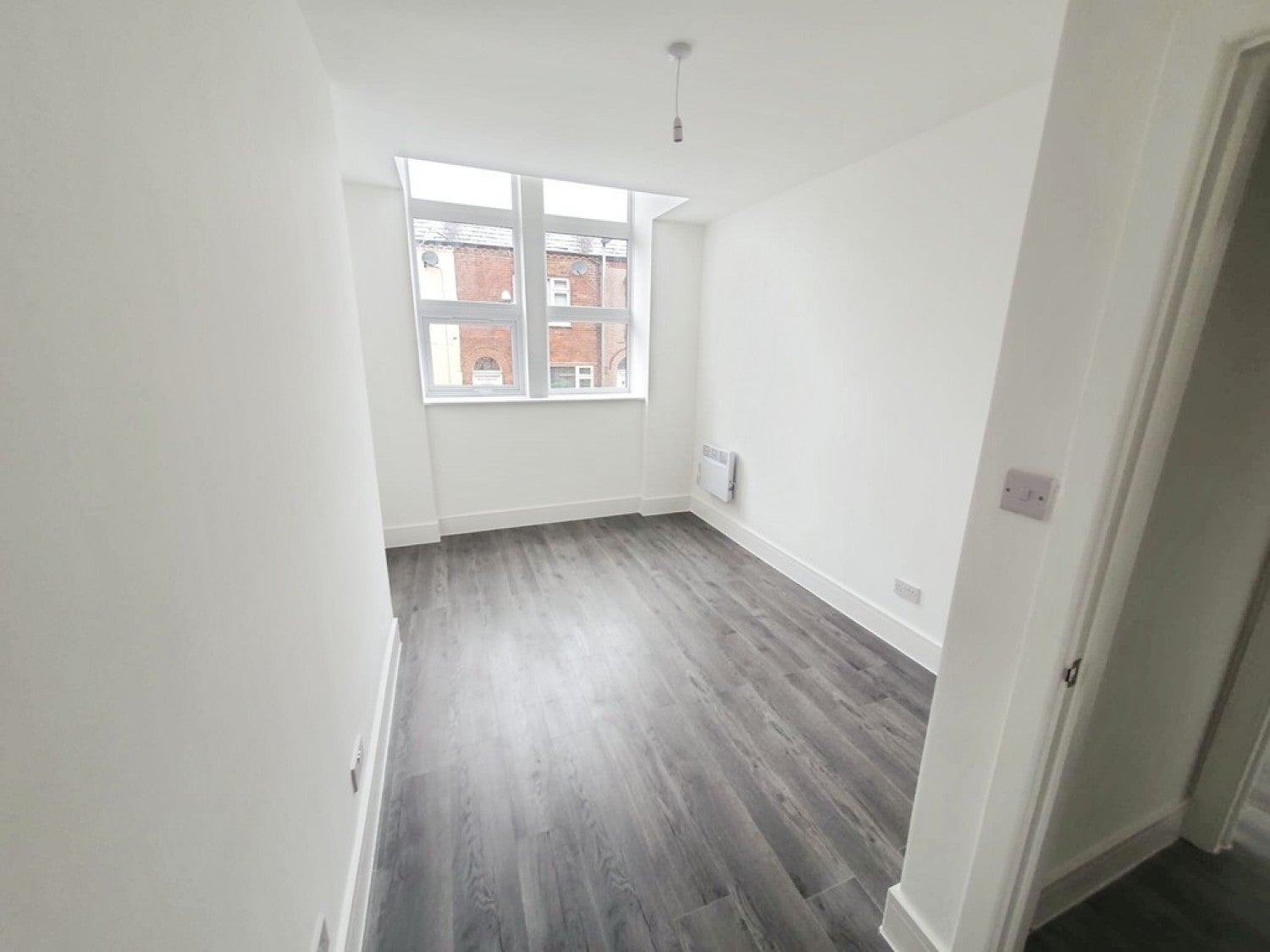 Flat Tickhill Road in Doncaster
