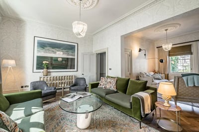 House Ovington Square in Greater London