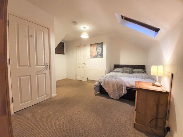 Room Northcote Street in Northampton