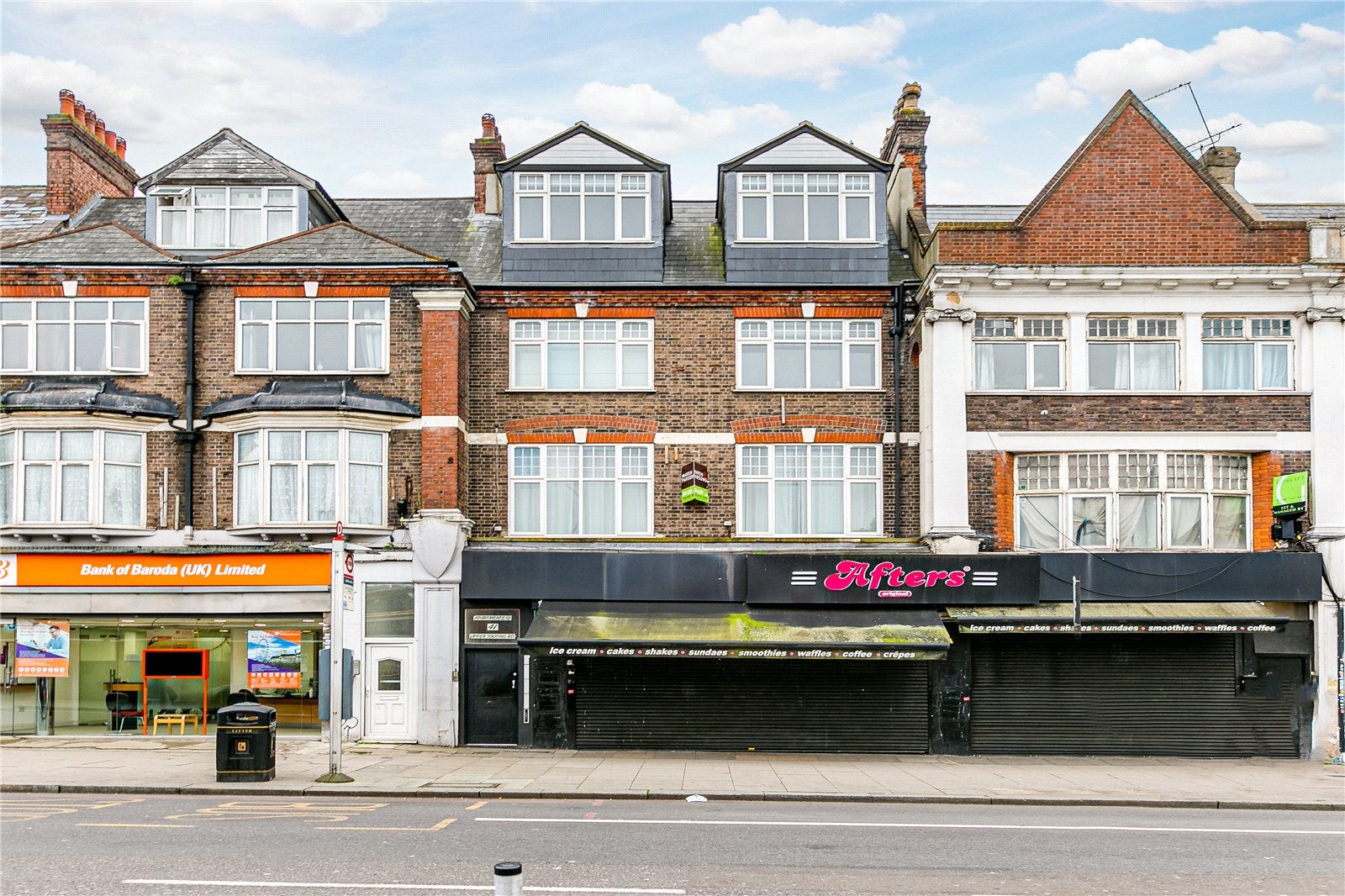 Flat Upper Tooting Road in Greater London