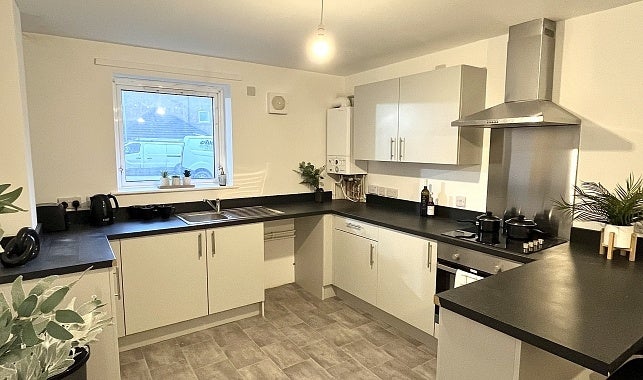 Room The Turkey Oak Avenue in Sheffield