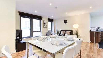 Flat Great Eastern Street in Greater London