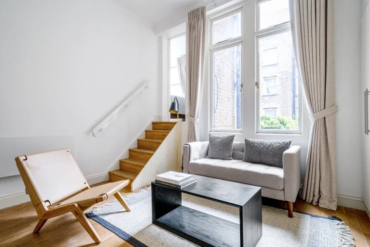 Flat Inverness Terrace in City of Westminster