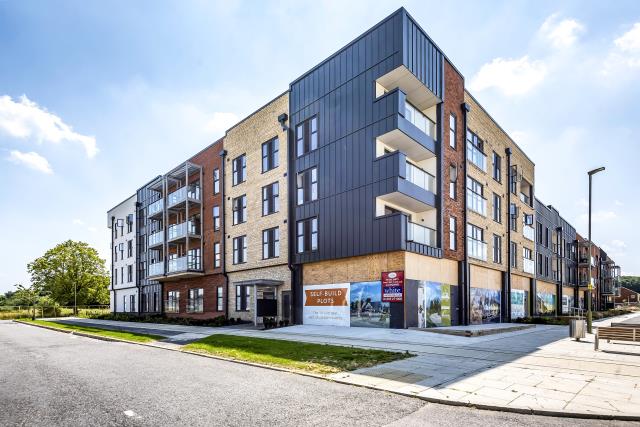 Flat Anniversary Avenue West in Cherwell District