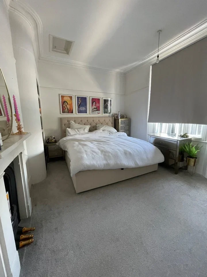 Flat Balham High Road in Greater London