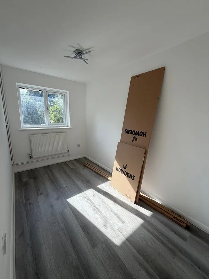 Flat Baxter Road in Greater London