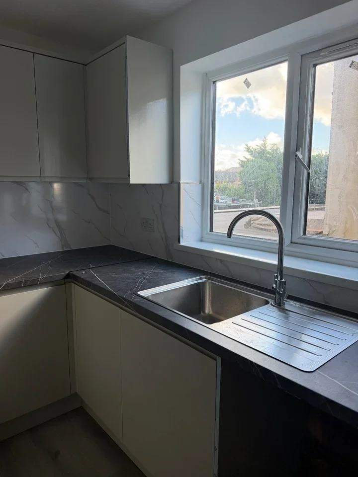 Flat Baxter Road in Greater London