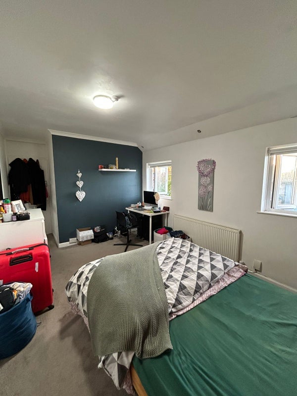 Room Marlwood Drive in Bristol