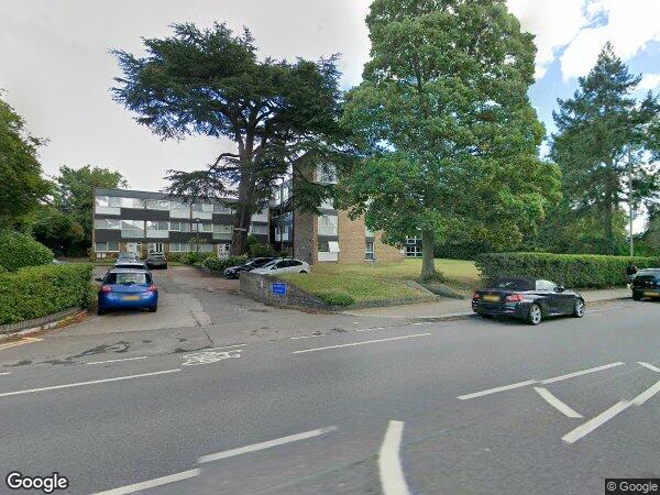 Flat Stonegrove in Greater London
