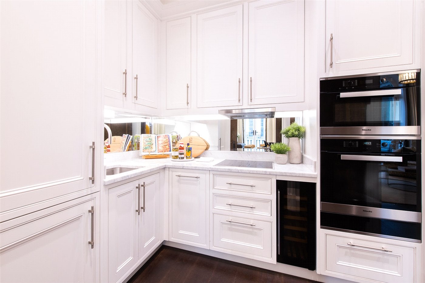 Flat Prince of Wales Terrace in Greater London
