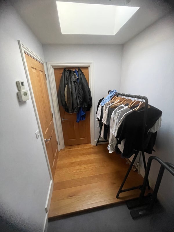 Room Delaford Street in Greater London
