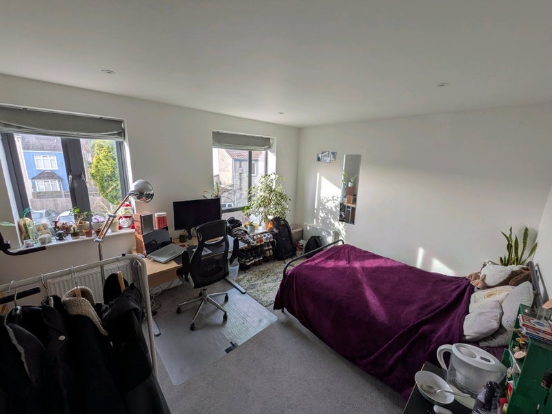 Flat Tudor Place in Bristol
