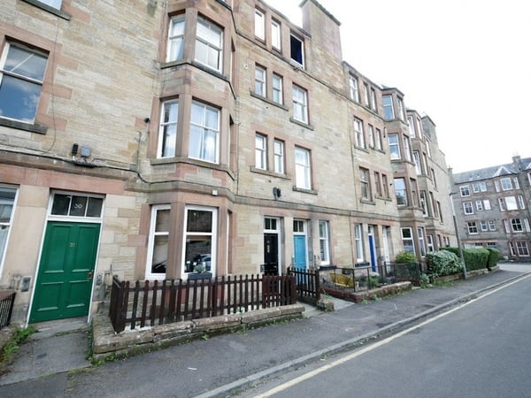 Flat Springvalley Terrace in City of Edinburgh