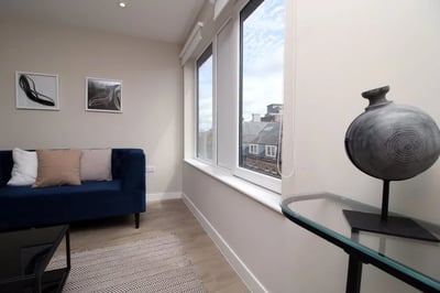 Flat Mount Stuart Square in Cardiff
