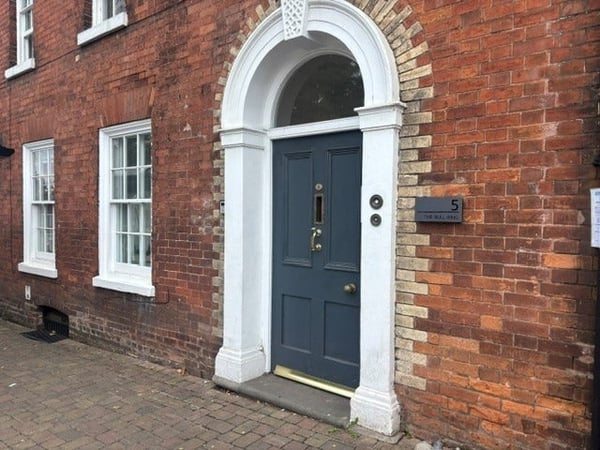 Flat Castle Street in Worcester