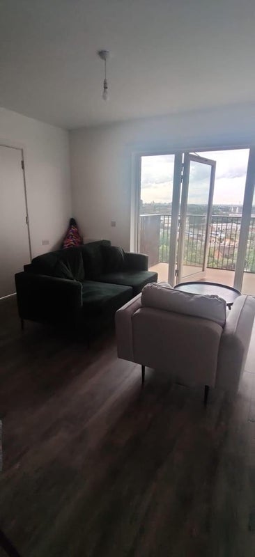 Room North Periphery in Greater London