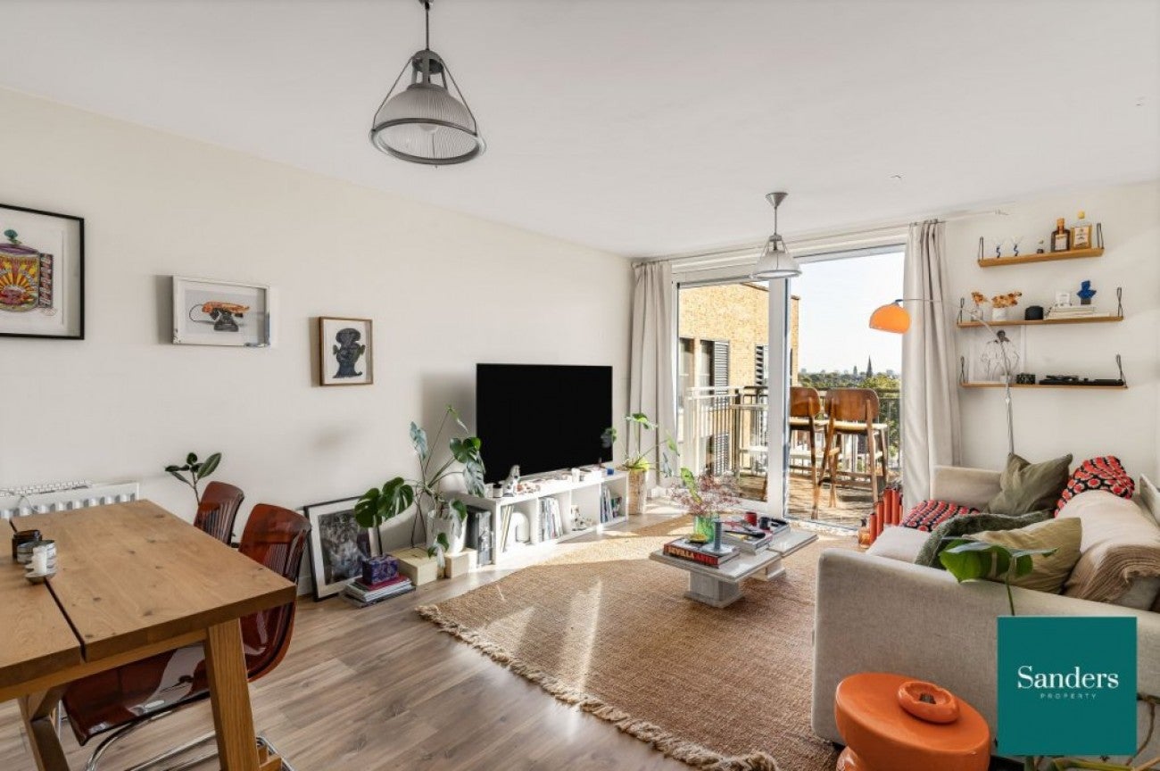 Flat Dalston Square in Greater London