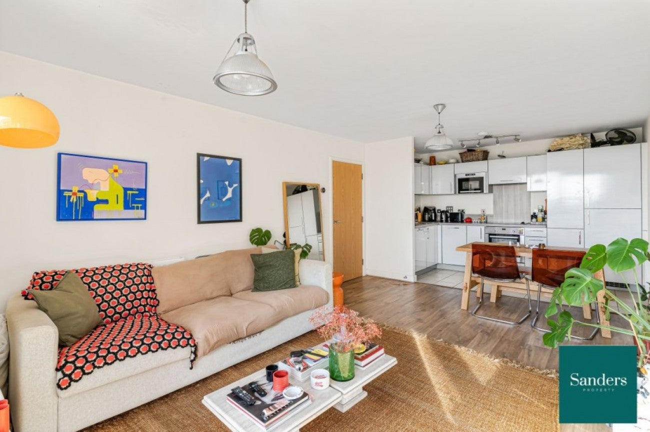 Flat Dalston Square in Greater London