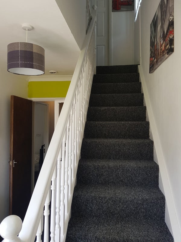 Flat Founder Close in Coventry