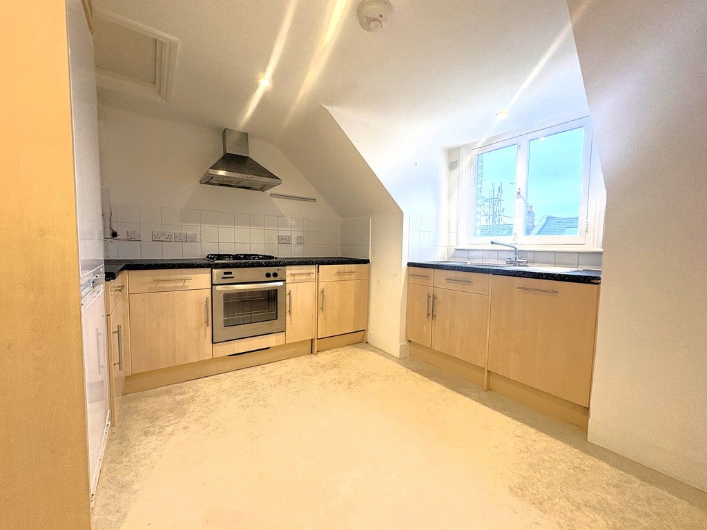Flat Santos Road in London