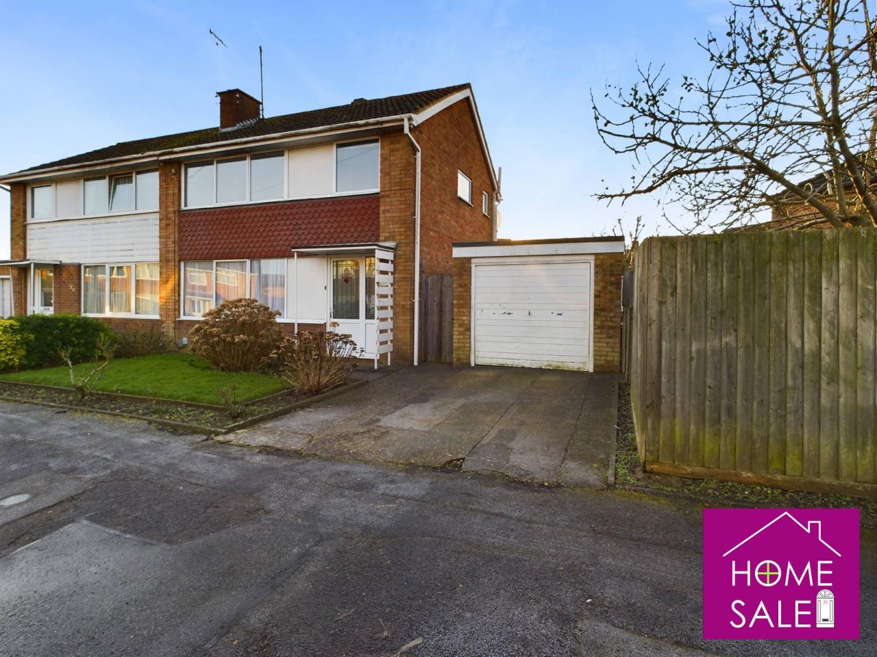 House Queensway in Higham Ferrers