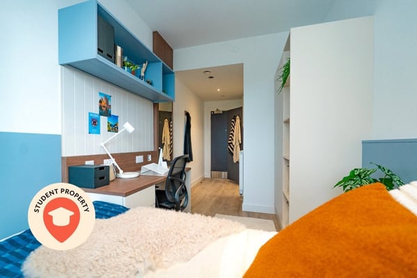 Room Grove Park Avenue in Bristol