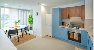 Room Grove Park Avenue in Bristol