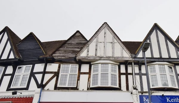 Flat Pinner Green in Greater London
