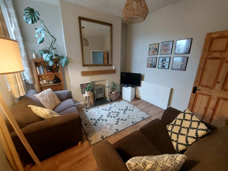 Room Cranborne Road in Liverpool