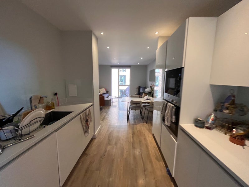 Room Tyssen Street in Greater London