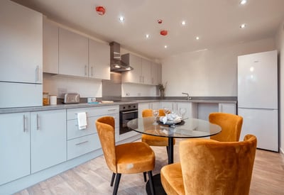Flat Watanabe Cruik in City of Edinburgh