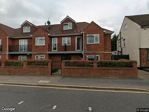 Flat Whippendell Road in Watford