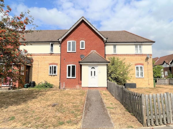 House Melville Drive in Wickford