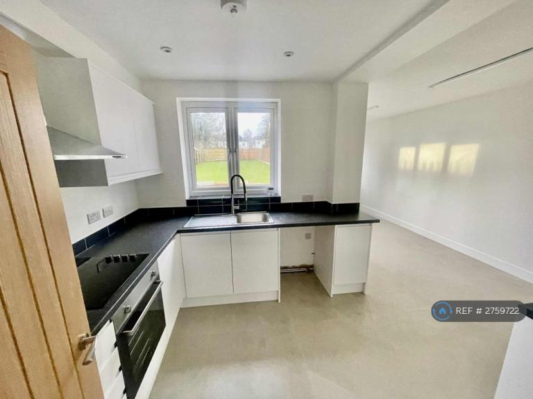 Flat Grassmere Avenue in Northampton