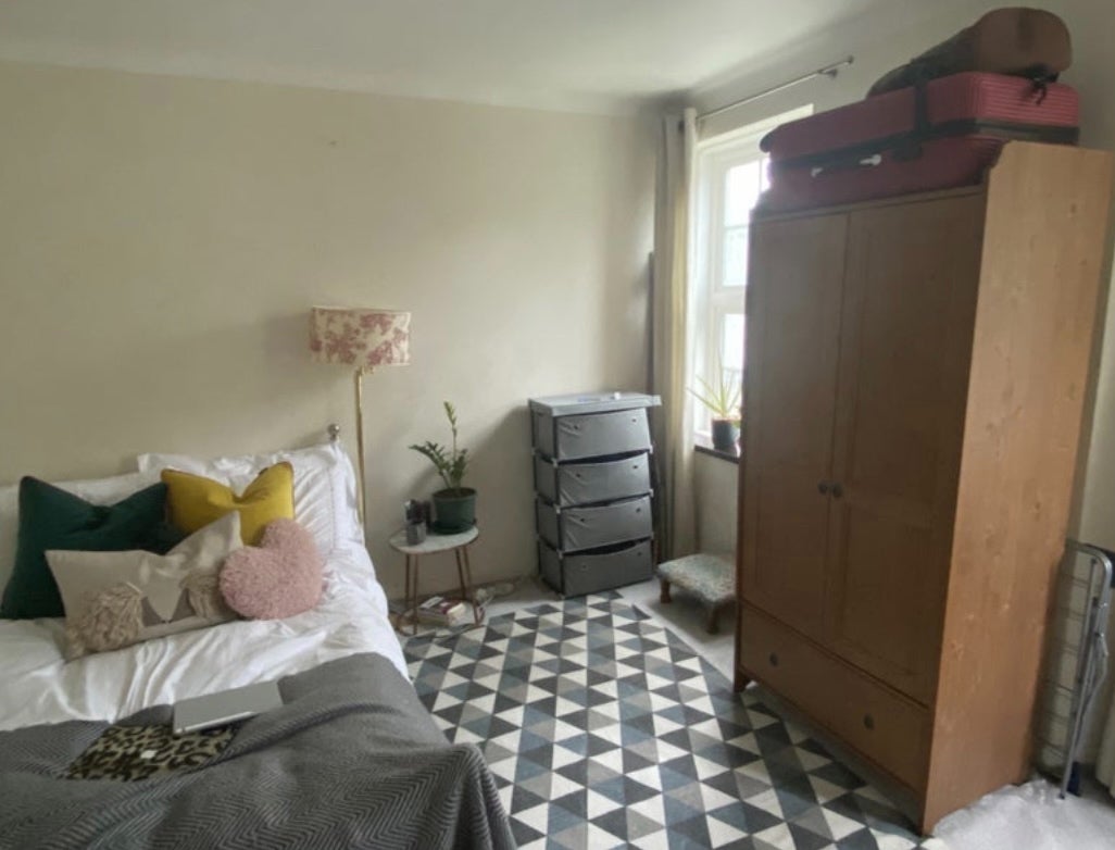 Flat West Barnes Lane in Greater London