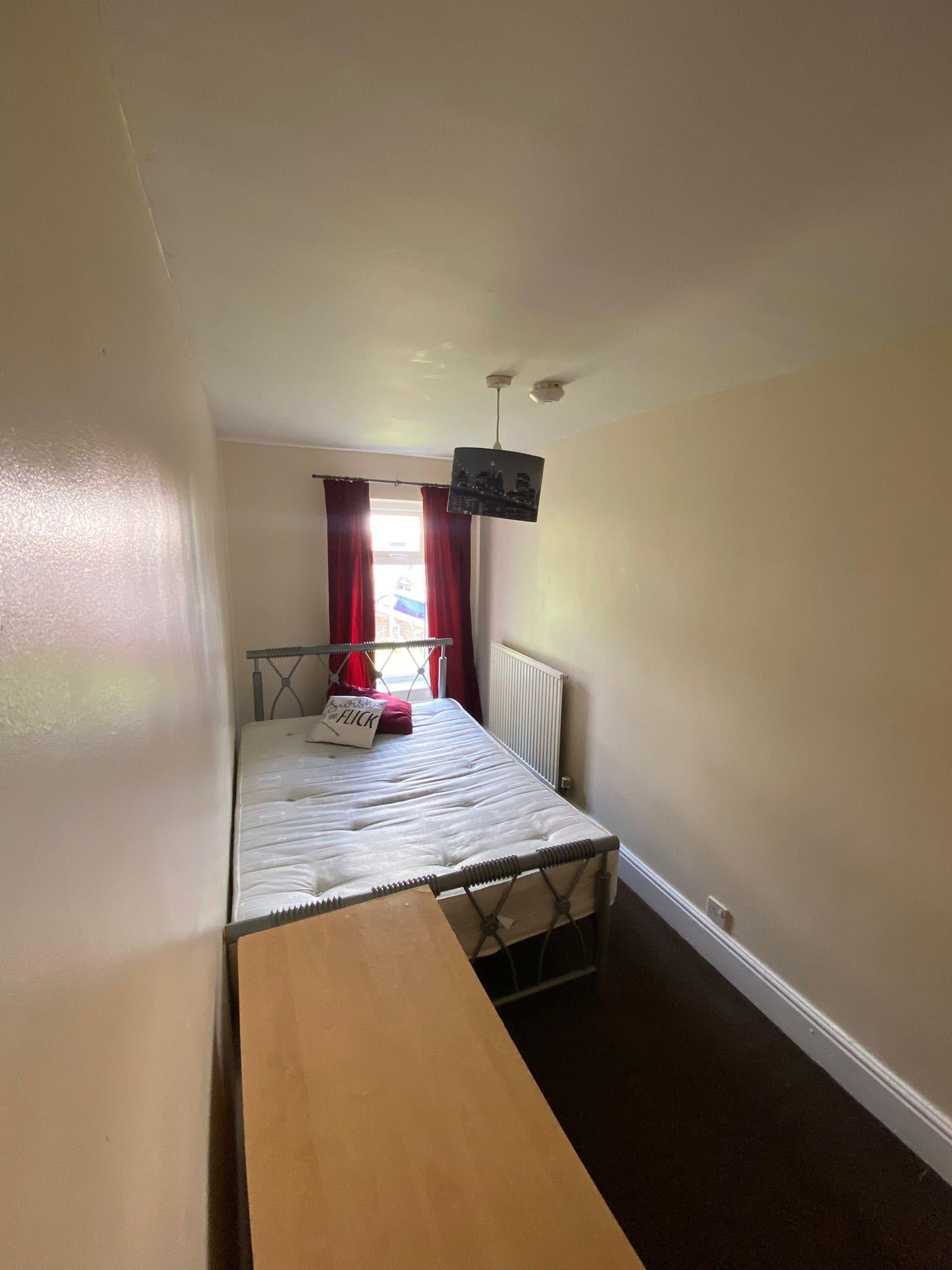 Room Clegg's Buildings in Bolton