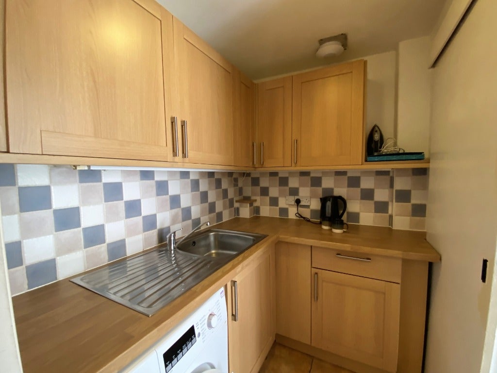 Flat Ritchie Place in City of Edinburgh
