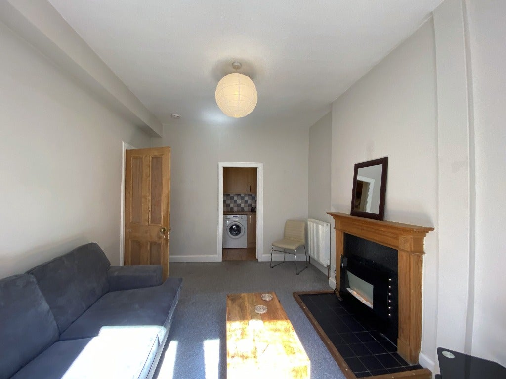 Flat Ritchie Place in City of Edinburgh