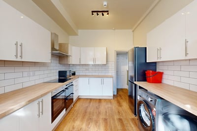 House Ash Grove in Leeds