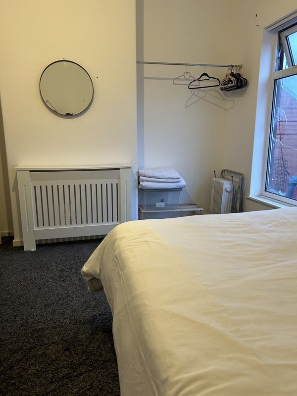 Room Carnforth Street in Manchester