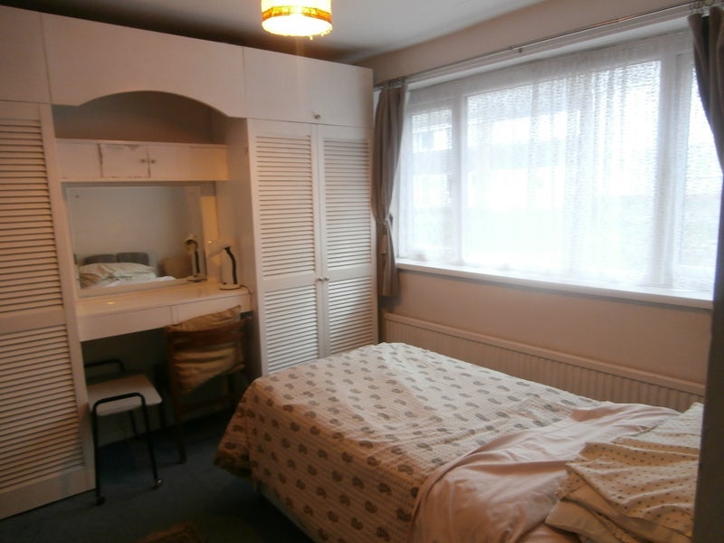 Room Chatsworth Street in Oldham
