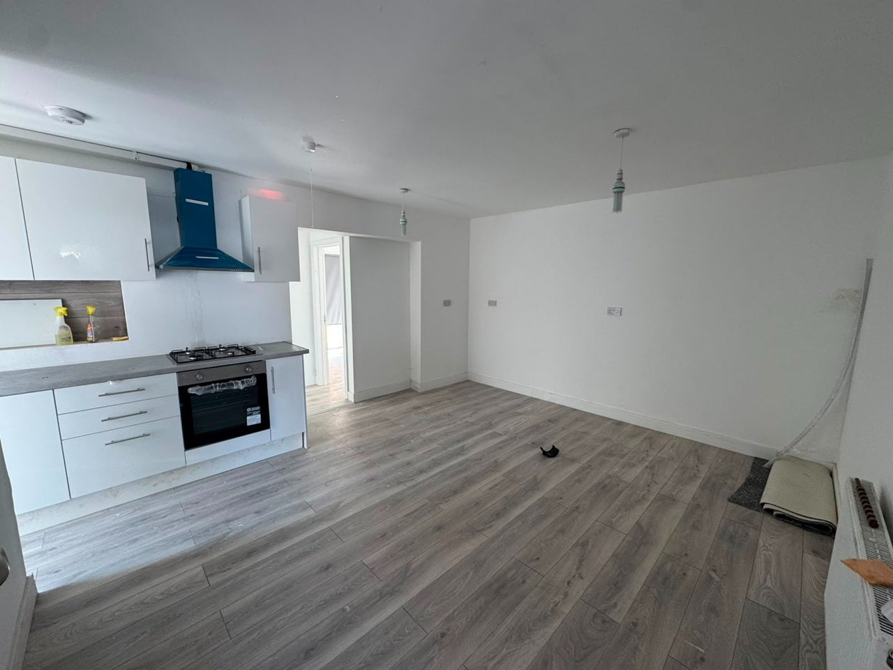 House Dorset Waye in Greater London