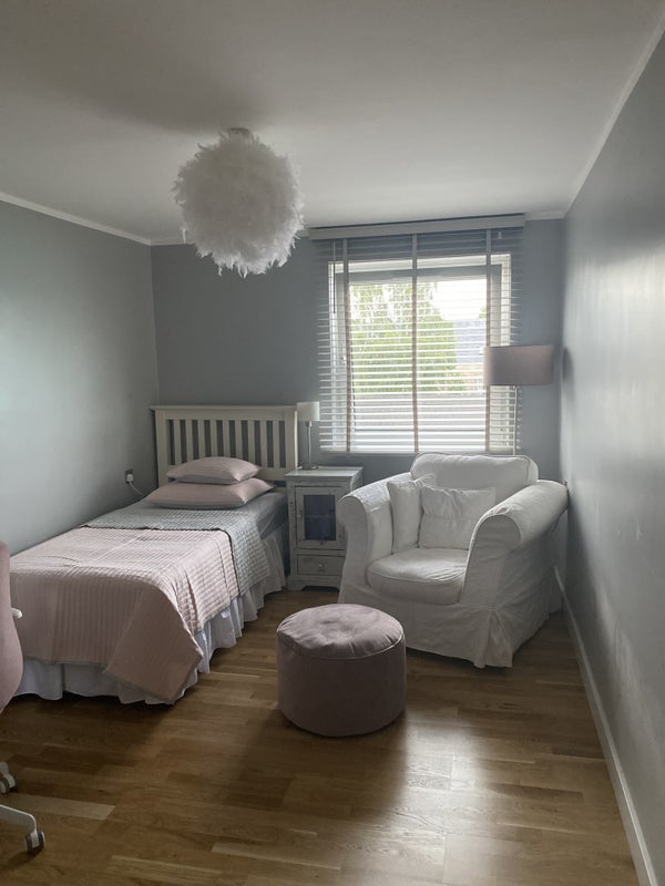 Room Burns Street in City of Edinburgh