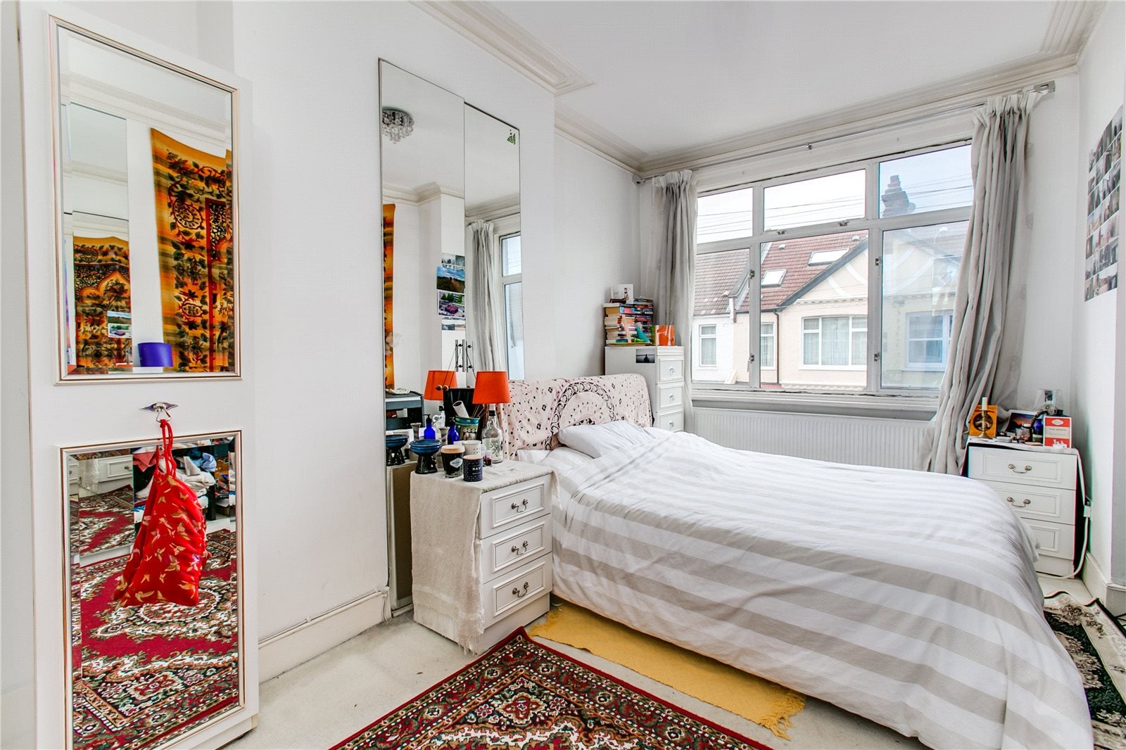 Flat Undine Street in Greater London